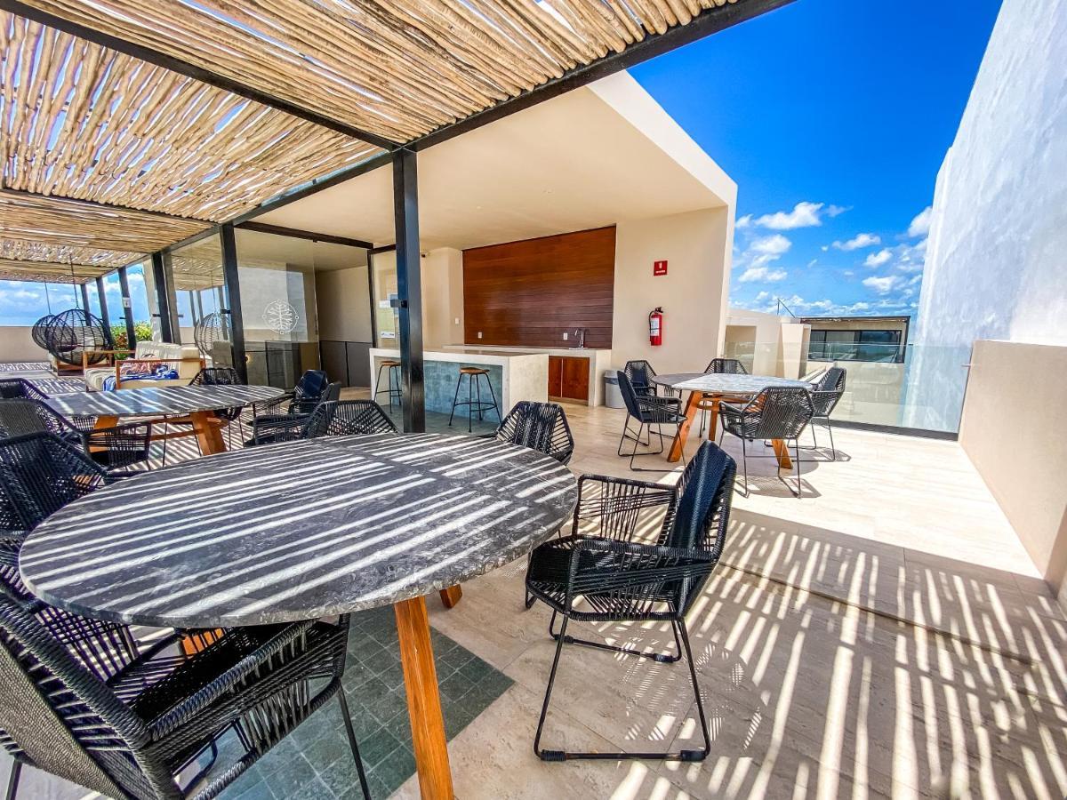 Big Studio At Kaab By The Beach With Roof Top Pool, Sauna And Jacuzzi Near Paseo Del Carmen Mall Playa del Carmen Exterior photo