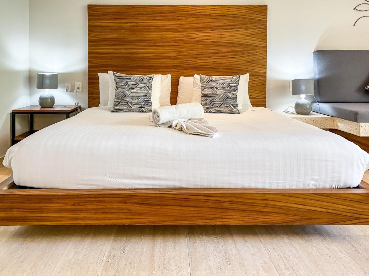 Big Studio At Kaab By The Beach With Roof Top Pool, Sauna And Jacuzzi Near Paseo Del Carmen Mall Playa del Carmen Exterior photo