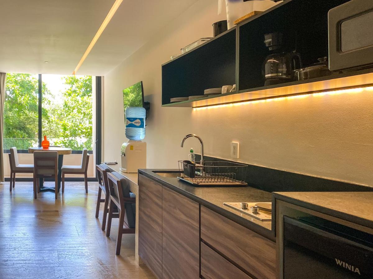 Big Studio At Kaab By The Beach With Roof Top Pool, Sauna And Jacuzzi Near Paseo Del Carmen Mall Playa del Carmen Exterior photo